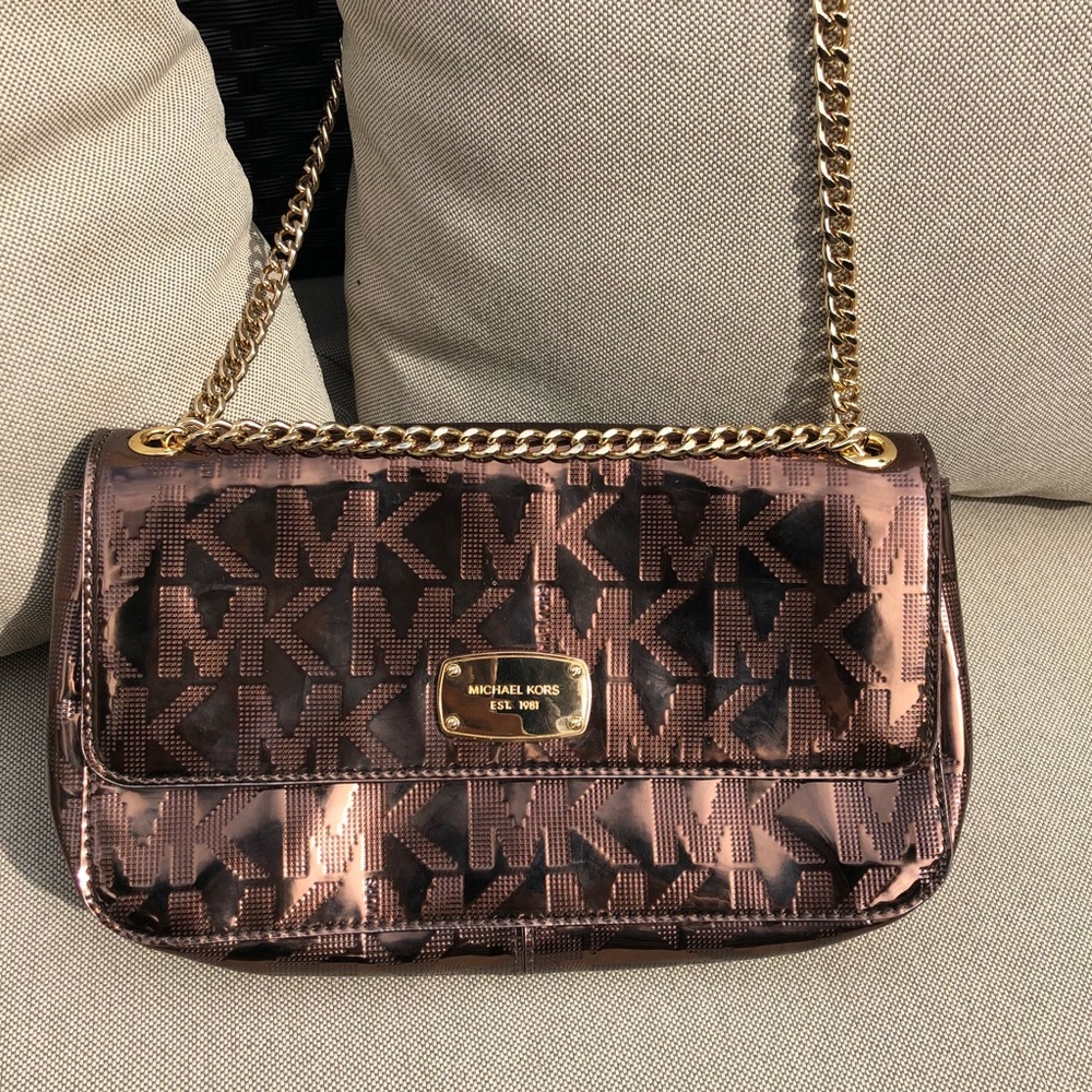 Michael Kors ✨ Metallic Patent Leather Bag w/Chain